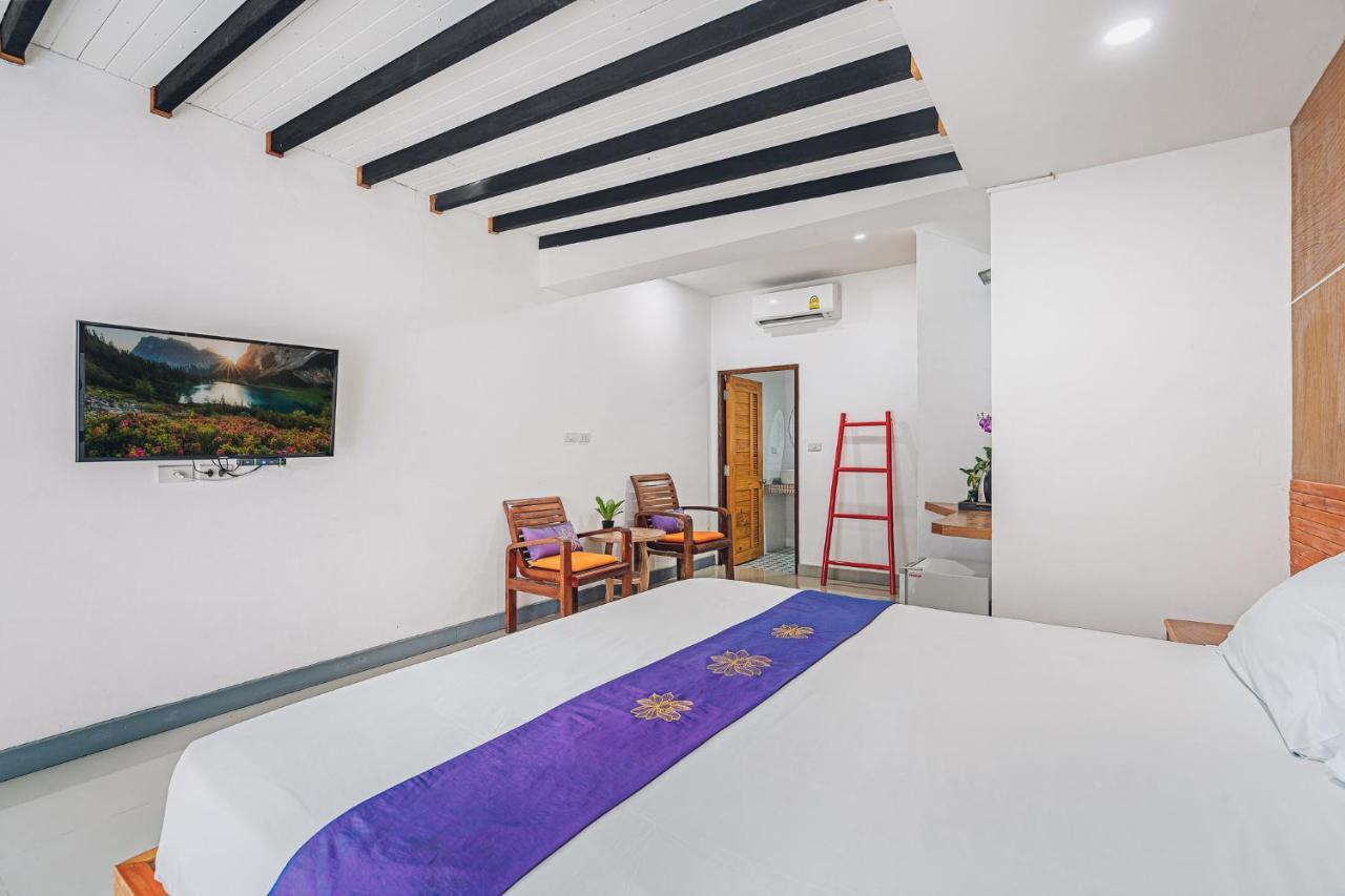 Nhà mặt đất 500 m² 12 phòng ngủ, 12 phòng tắm riêng ở Bo Phut Bophut Ngoại thất bức ảnh