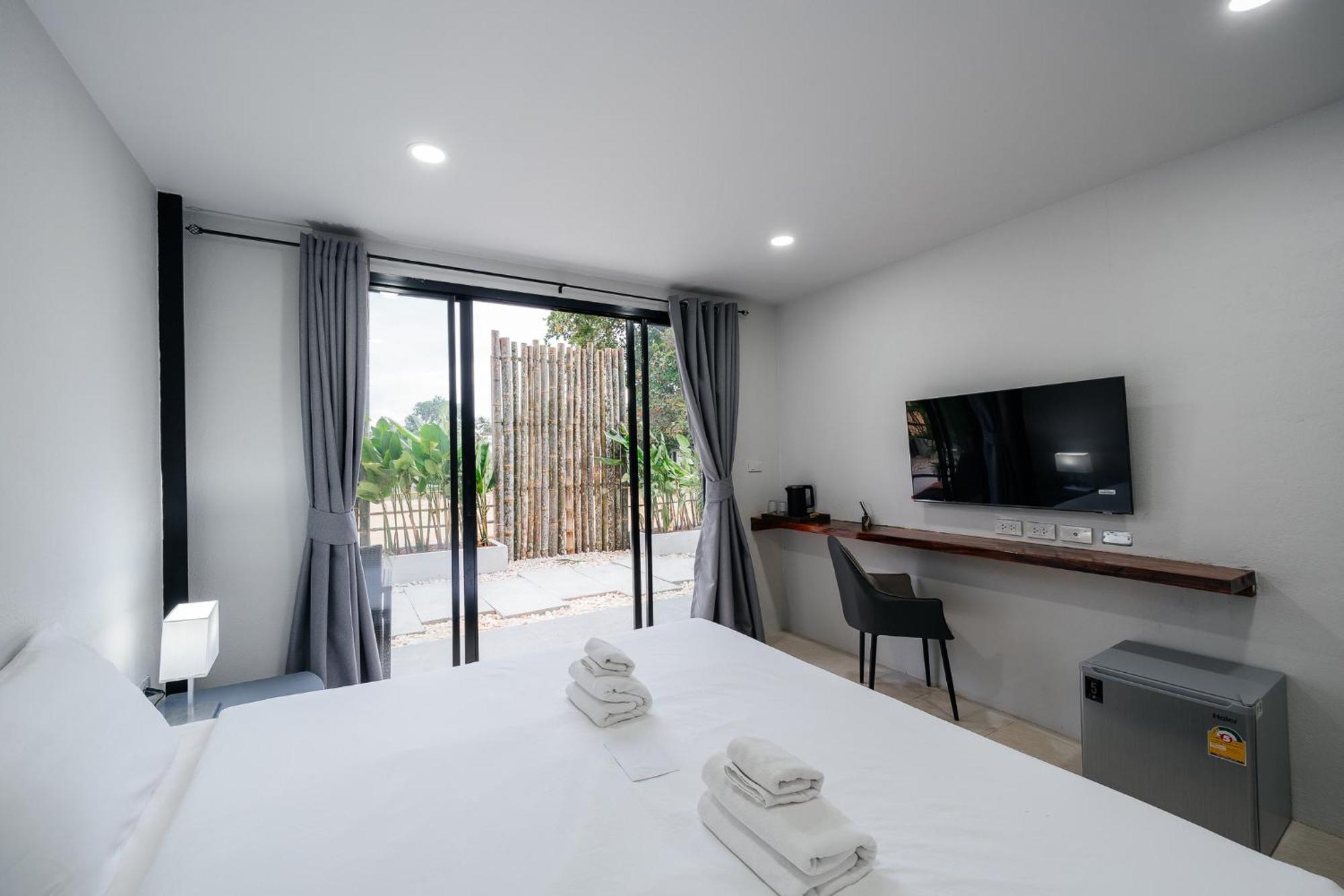 Nhà mặt đất 500 m² 12 phòng ngủ, 12 phòng tắm riêng ở Bo Phut Bophut Ngoại thất bức ảnh